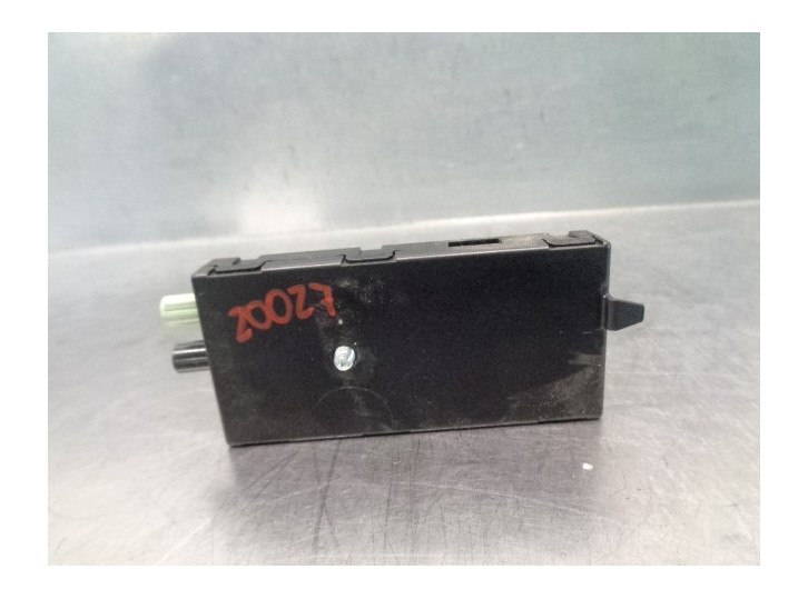 Recambio de antena para bmw serie 3 touring (g21) 2.0 16v turbodiesel referencia OEM IAM 65206838571 