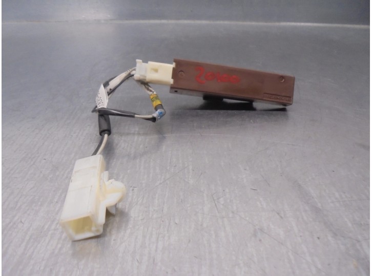 Recambio de antena para subaru xv 2.0 cat referencia OEM IAM 88874FJ000 H4513106444 