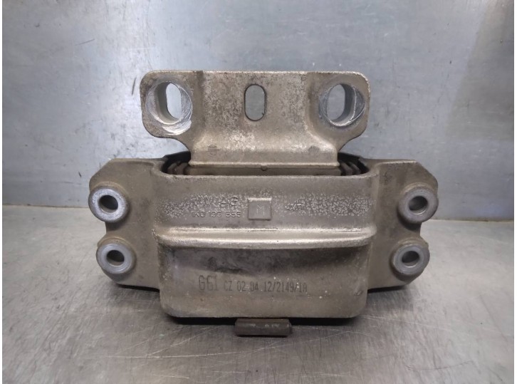 Replacement left engine mount for Skoda Octavia Saloon (1Z3) 1.6 TDI DPF OEM IAM reference 1K0199555M 