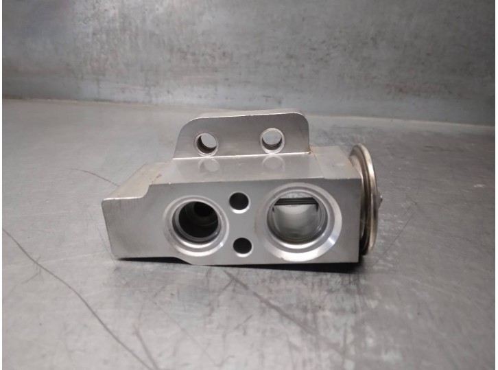 Recambio de valvula expansion para audi a6 avant (4g5) 3.0 v6 24v tdi referencia OEM IAM 4G0820181A  