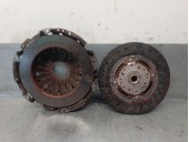 Recambio de kit embrague para dacia sandero ii 0.9 tce cat referencia OEM IAM 302052515R 