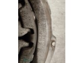 Recambio de kit embrague para dacia sandero ii 0.9 tce cat referencia OEM IAM 302052515R  