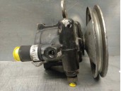 Replacement power steering pump for Volvo 940 Series saloon/estate 2.4 turbodiesel OEM IAM reference 26016947 
