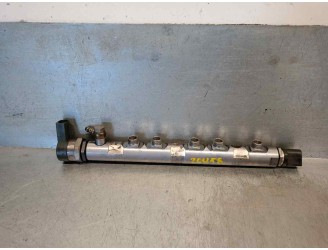 Recambio de rampa inyectora para bmw serie 5 touring (e61) 2.0 turbodiesel cat referencia OEM IAM 780912901 0445214184 BOSCH