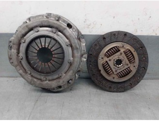 Recambio de kit embrague para nissan cabstar 01.04  3.0 diesel referencia OEM IAM 30100MB40A  VALEO