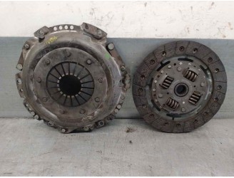 Replacement clutch kit for Honda Civic Saloon 3 (EP1/2) 1.6 VTEC CAT (D 16 V 1) OEM IAM reference 22200PLL005 