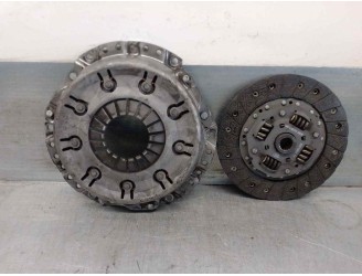 Recambio de kit embrague para nissan primera berlina (p12) 1.6 cat referencia OEM IAM 30100AU010  