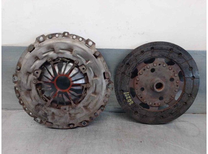 Recambio de kit embrague para citroën ds5 2.0 hdi fap referencia OEM IAM 205305 9672212380 LUK