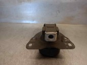 Replacement right engine mount for Renault Laguna (B56) 1.8 cat OEM IAM reference 7700423007 