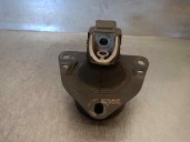Replacement right engine mount for Renault Laguna (B56) 1.8 cat OEM IAM reference 7700423007 