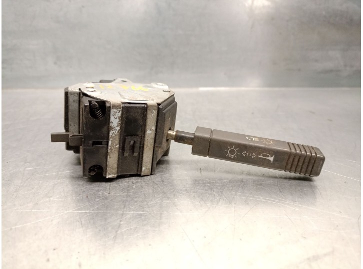 Recambio de mando luces para renault 5 (b/c40) 1.4 referencia OEM IAM 7700759249 7700777226 