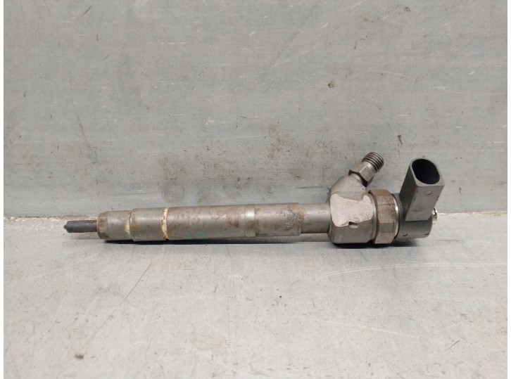 Recambio de inyector para chrysler pt cruiser (pt_) 2.2 crd referencia OEM IAM A6110700987 0445110072 BOSCH