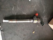 Recambio de inyector para volvo s80 ii (124) d5 awd referencia OEM IAM 30777526 