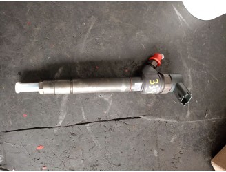 Recambio de inyector para volvo s80 ii (124) d5 awd referencia OEM IAM 30777526 