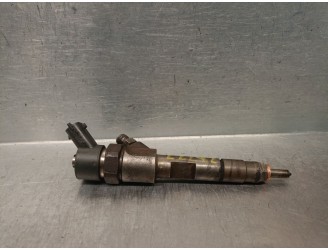 Recambio de inyector para renault scenic ii 1.9 dci diesel referencia OEM IAM 8200100272 0445110110B BOSCH