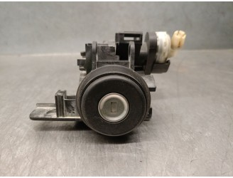 Recambio de bombin porton trasero para mercedes-benz clase e (w210) e 200 (210.035) referencia OEM IAM A2027500691 A2027500691 