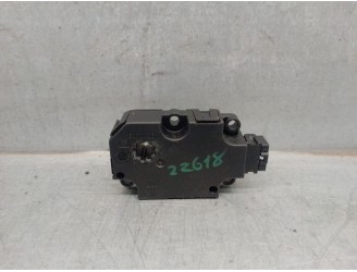 Recambio de motor apertura trampillas climatizador para mercedes-benz gla (h247) gla 200 d 4-matic (247.713) referencia OEM IAM 