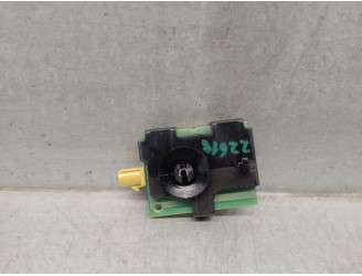 Recambio de antena para mercedes-benz gla (h247) gla 200 d 4-matic (247.713) referencia OEM IAM A1779052902 A1779052902 