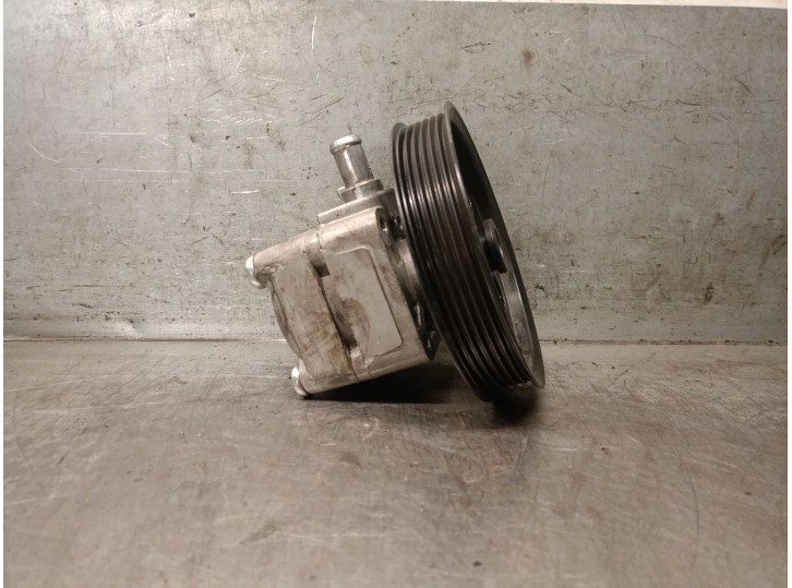 Recambio de bomba servodireccion para volvo s60 i (384) d5 referencia OEM IAM 5146310012 8251735 