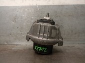Replacement right engine mount for BMW 3 (E90) 320 d OEM IAM reference 22116773742 22116773742 