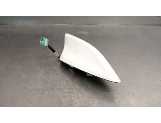 Replacement antenna for Mazda CX-5 (KE, GH) 2.2 D (KE2FW) OEM IAM reference KD4565930 