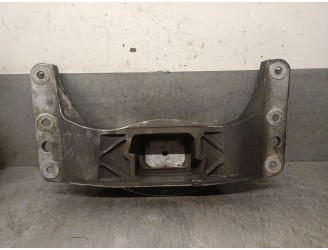 Replacement gearbox mount for BMW 5 (E60) 535 d OEM IAM reference 22316761106 22316761106 