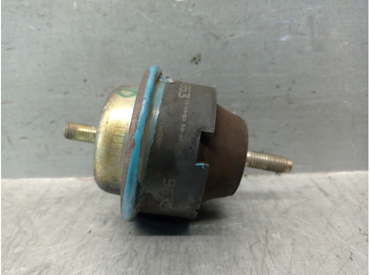 Recambio de soporte motor derecho para peugeot 406 berlina (s1/s2) 1.8 16v cat referencia OEM IAM 96324953 