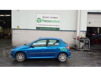 peugeot 206 berlina del año 2004