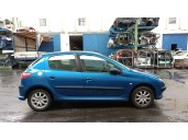 peugeot 206 berlina del año 2004
