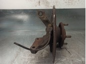 Recambio de mangueta delantera izquierda para volvo v40 familiar 1.9 diesel cat referencia OEM IAM 30884172  