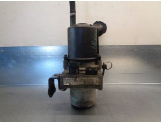 Recambio de bomba direccion para citroën c4 berlina 1.6 16v hdi referencia OEM IAM 9657613580 A5094111 HPI