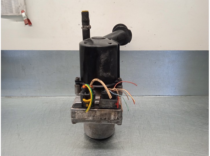 Recambio de bomba direccion para citroën c4 berlina 1.6 16v hdi referencia OEM IAM 9680989480 A5097515B HPI