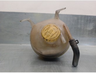 Recambio de deposito expansion para opel corsa b 1.4 cat (2h6) referencia OEM IAM 90410058 90410057 GM