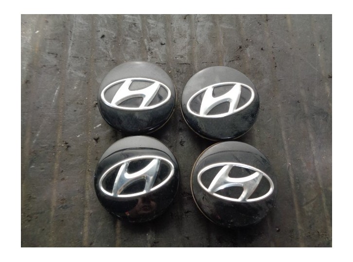 Recambio de tapacubos para hyundai i30 fastback 2.0 tgdi cat referencia OEM IAM 529603X500  