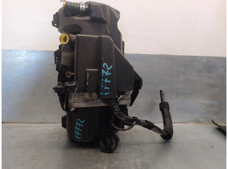 Recambio de bomba direccion para citroën c5 berlina 2.0 hdi cat (rhr / dw10bted4) referencia OEM IAM 9657739080 A5094686J HPI