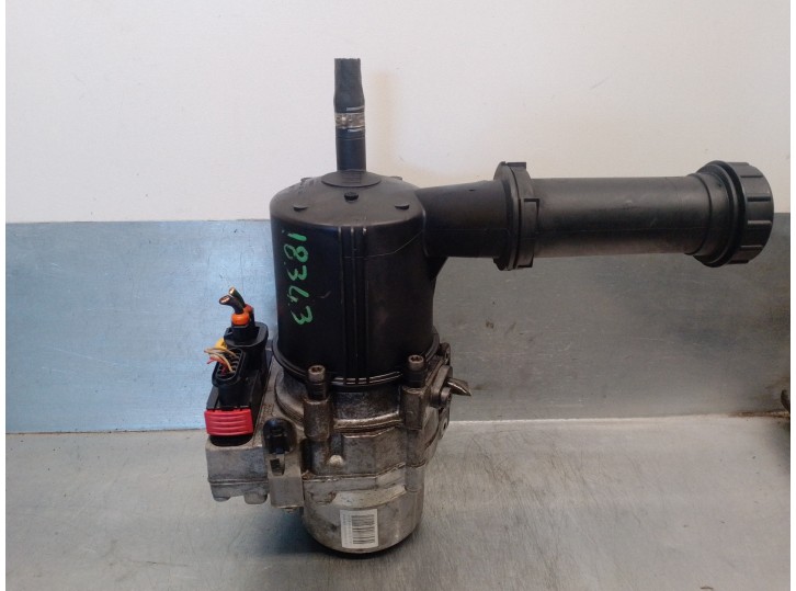 Recambio de bomba direccion para citroën c4 berlina 1.6 16v hdi referencia OEM IAM 9686925480 A5099970B HPI