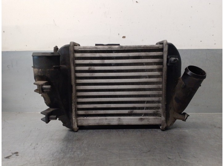 Recambio de intercooler para audi a4 avant (8e5) 2.5 v6 24v tdi referencia OEM IAM 8E0145805P 038906051B 