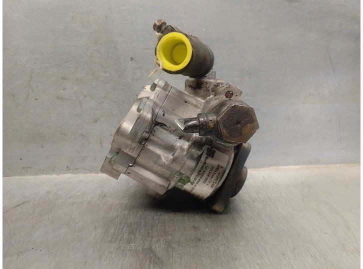 Recambio de bomba servodireccion para volkswagen passat berlina (3b2) 1.9 tdi referencia OEM IAM 8D0145156T 7690955102 ZF