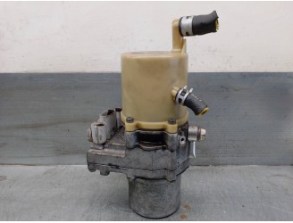 Recambio de bomba direccion para mazda 3 berlina (bk) 1.6 cd diesel cat referencia OEM IAM 995151012 Q3T50375 MITSUBISHI