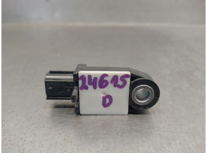 Recambio de sensor para hyundai elantra v sedán (md, ud) 1.6 referencia OEM IAM 