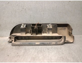 Recambio de luz central de freno para opel combo (corsa c) 1.7 16v cdti referencia OEM IAM 09179554 1222682 