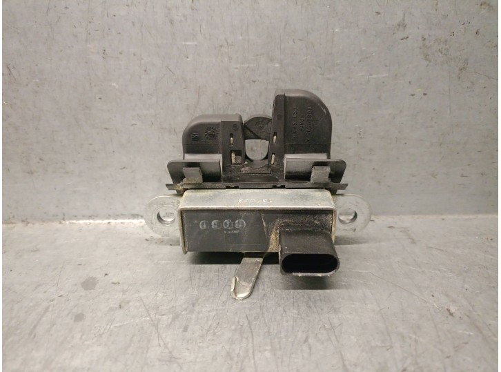 Recambio de cerradura maletero / porton para seat leon (1p1) 1.9 tdi referencia OEM IAM 1P0827505A 1P0827505A 