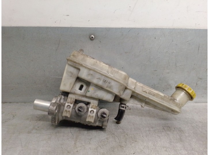 Recambio de bomba freno para dodge journey 2.0 16v crd cat referencia OEM IAM 68038556AC 68038556AC 