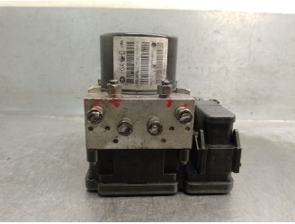 Recambio de abs para dodge journey 2.0 16v crd cat referencia OEM IAM P68053987AB 68067670AA 28526390023