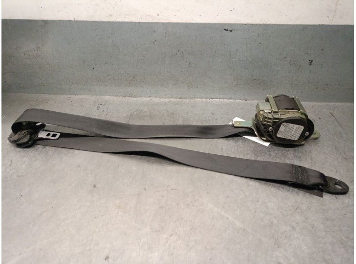 Recambio de cinturon seguridad delantero izquierdo para kia cee´d 1.6 crdi cat referencia OEM IAM 888101H000 888101H000EQ 
