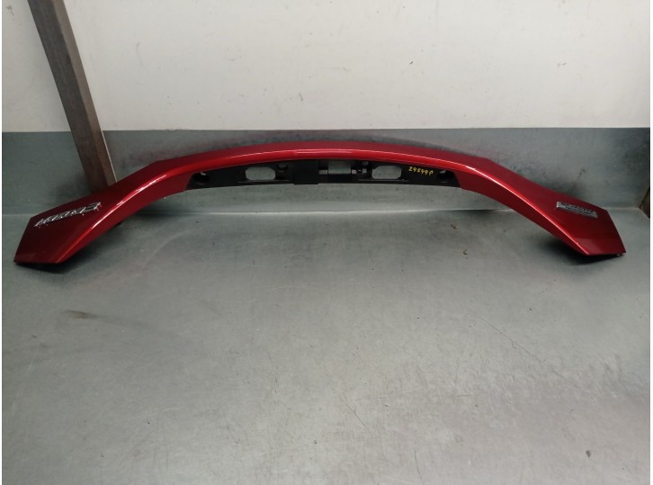 Recambio de molduras traseras para mazda 3 (bm, bn) 2.2 d referencia OEM IAM BHN950810B62 BHN950810B62 