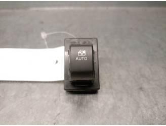 Recambio de mando elevalunas trasero izquierdo para kia cee´d 1.6 crdi cat referencia OEM IAM 935751H100EQ 935751H100EQ 