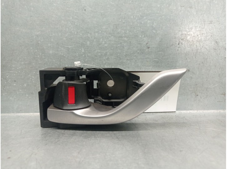 Recambio de maneta interior trasera izquierda para mazda 3 (bm, bn) 2.2 d referencia OEM IAM BHN959330A BHN959330A 