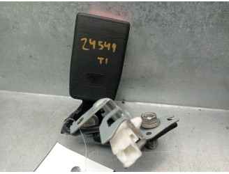 Replacement rear left seatbelt buckle for Mazda 3 (BM, BN) 2.2 D OEM IAM reference BHS257780 BHS257780 