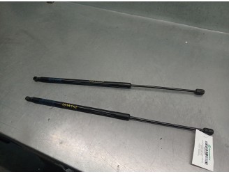 Recambio de amortiguadores maletero / porton para mazda 3 (bm, bn) 2.2 d referencia OEM IAM BHN96261XA BHN96261XA 